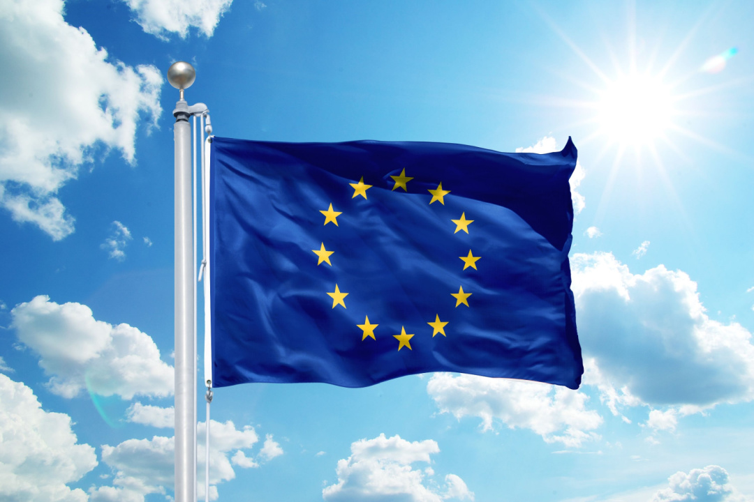 UE