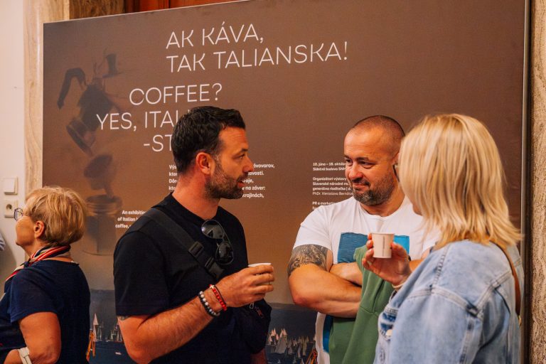 011_ak kava tak talianska_Copyright Marek Janc╠îu╠üch_June 09, 2026_resize