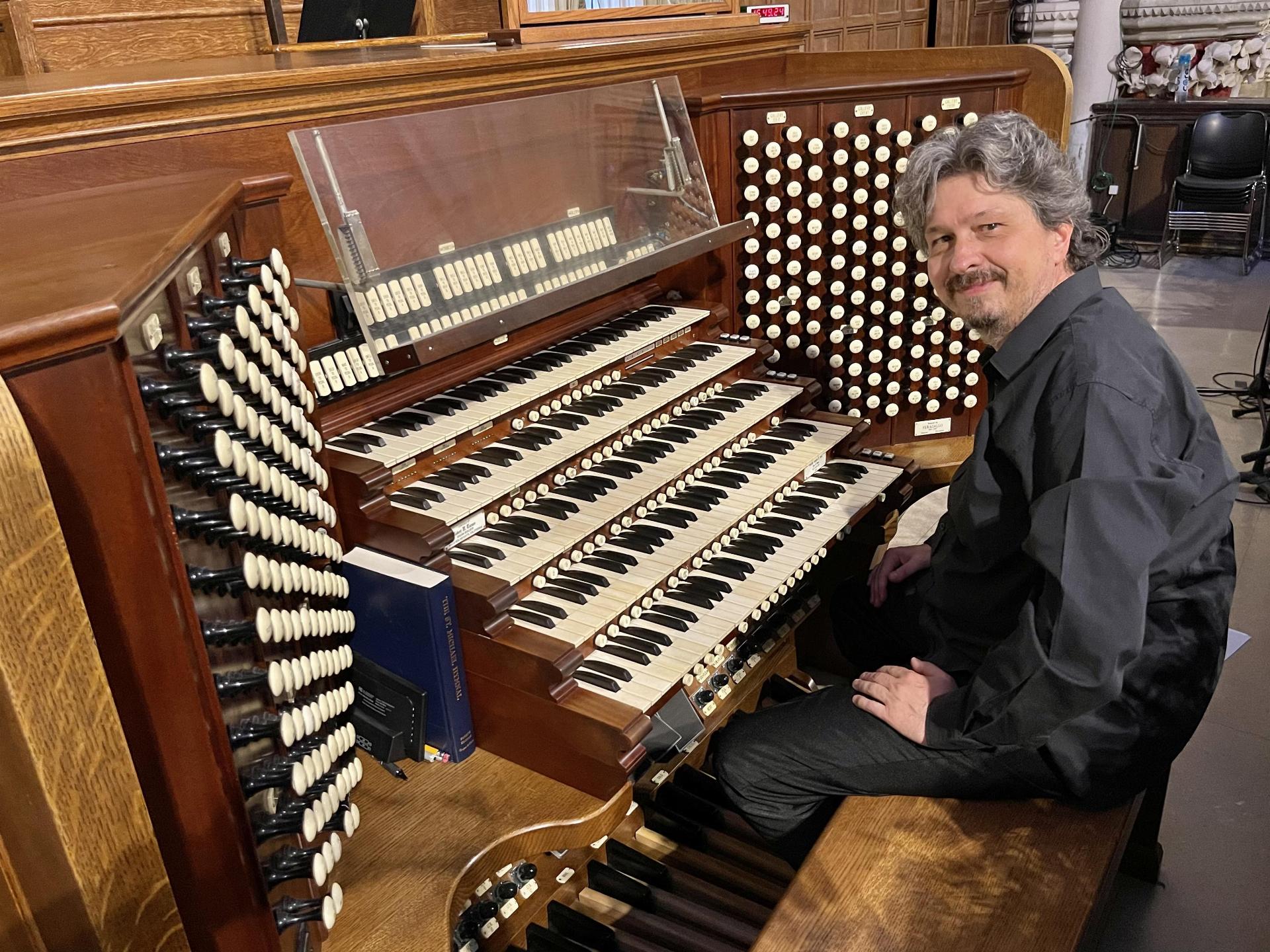 organista Daniele Ferretti